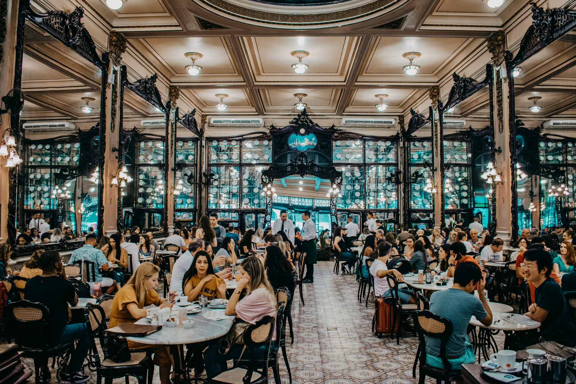 gabriel-santos-gNa-eXVr_KQ-unsplash